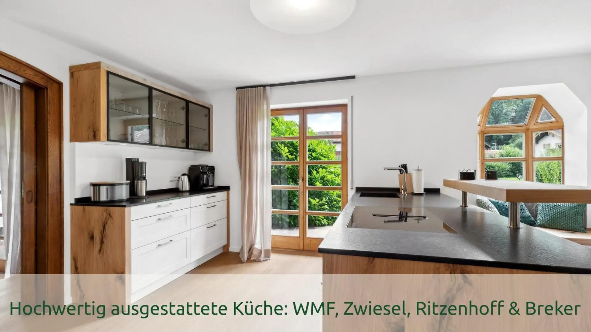 Holiday home Luxus-Villa Mit Indoorpool, Sauna & Offenem Kamin Siegsdorf